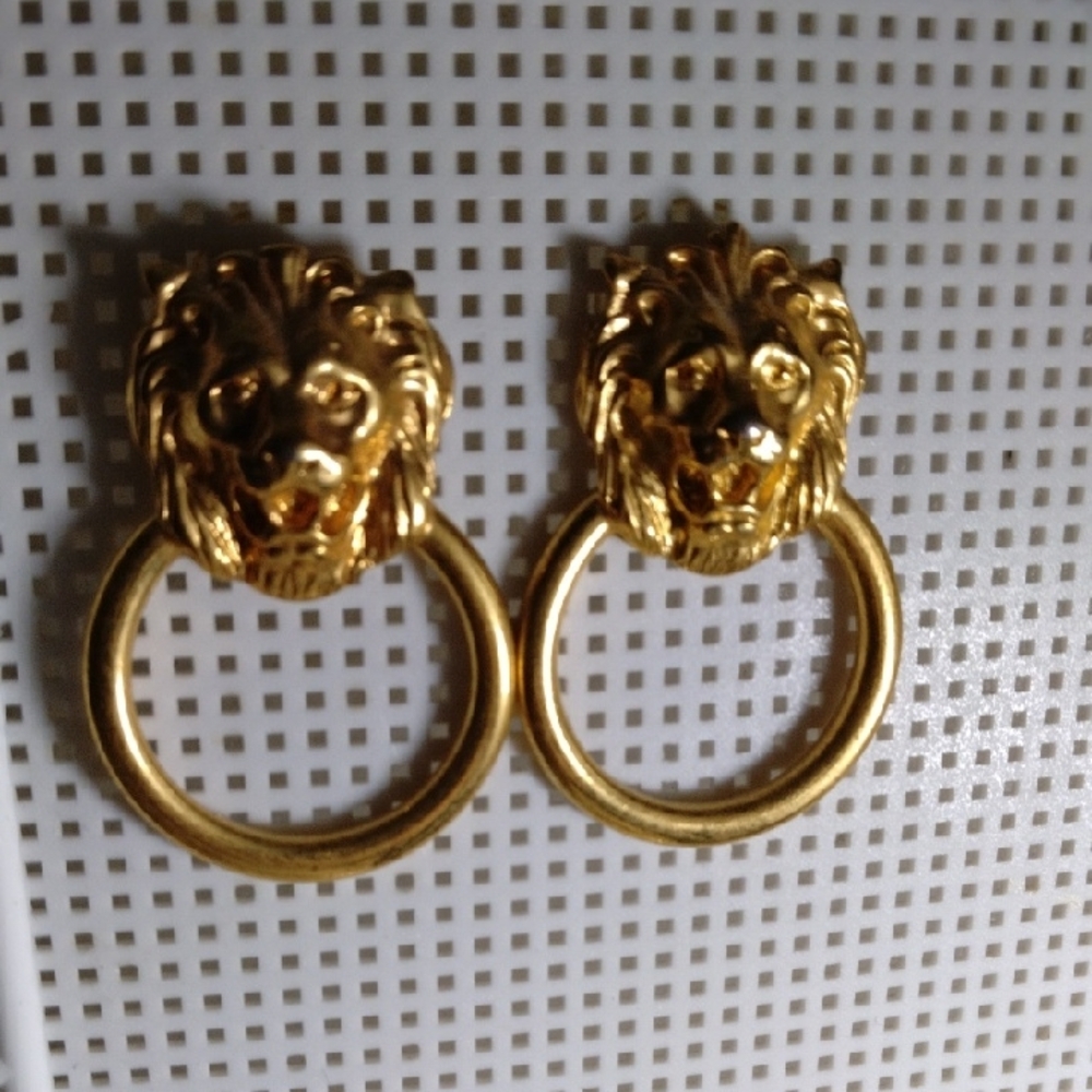 Majestic Gold Lion Hoop Earrings